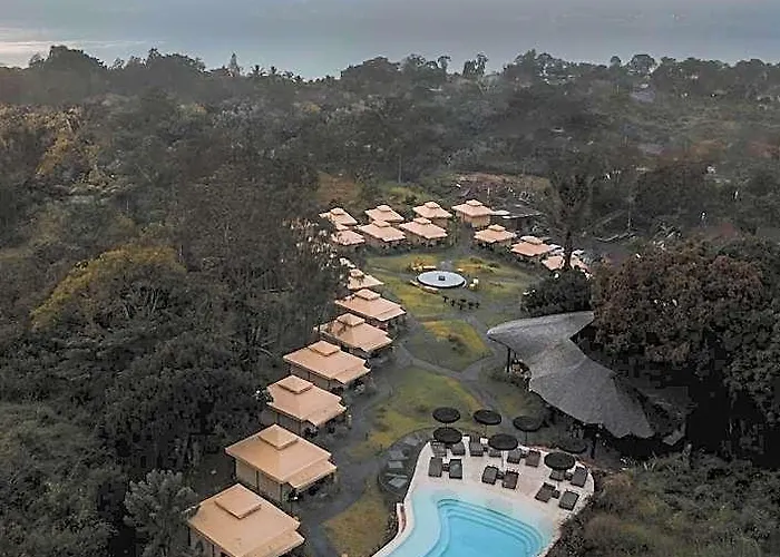 Toteme Glamping&hotspring Kintamani 4* バリ島