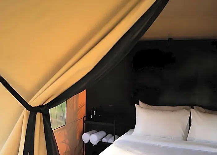 Toteme Glamping&hotspring Kintamani 4*