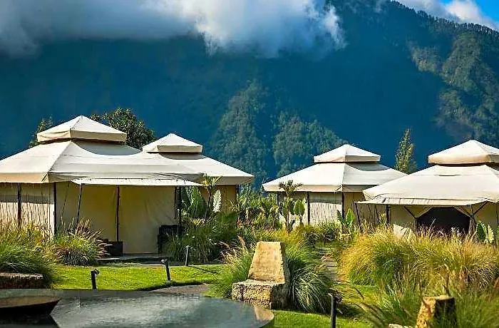 Toteme Glamping&hotspring Kintamani 4*