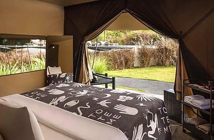 ホテル Toteme Glamping&hotspring Kintamani バリ島