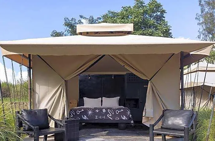 ホテル Toteme Glamping&hotspring Kintamani